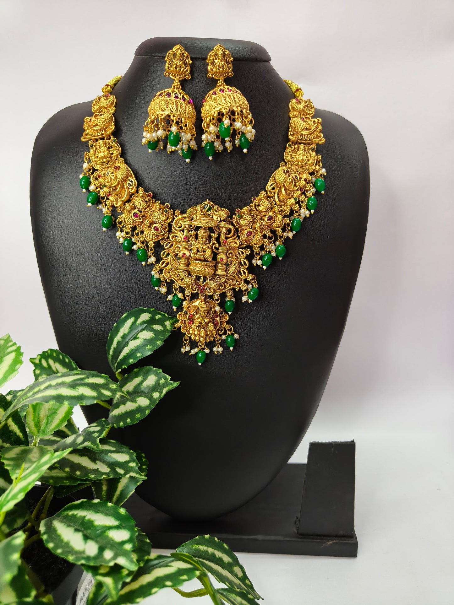 Lakshmi Nakshi 3D Embossed Temple Necklace Set