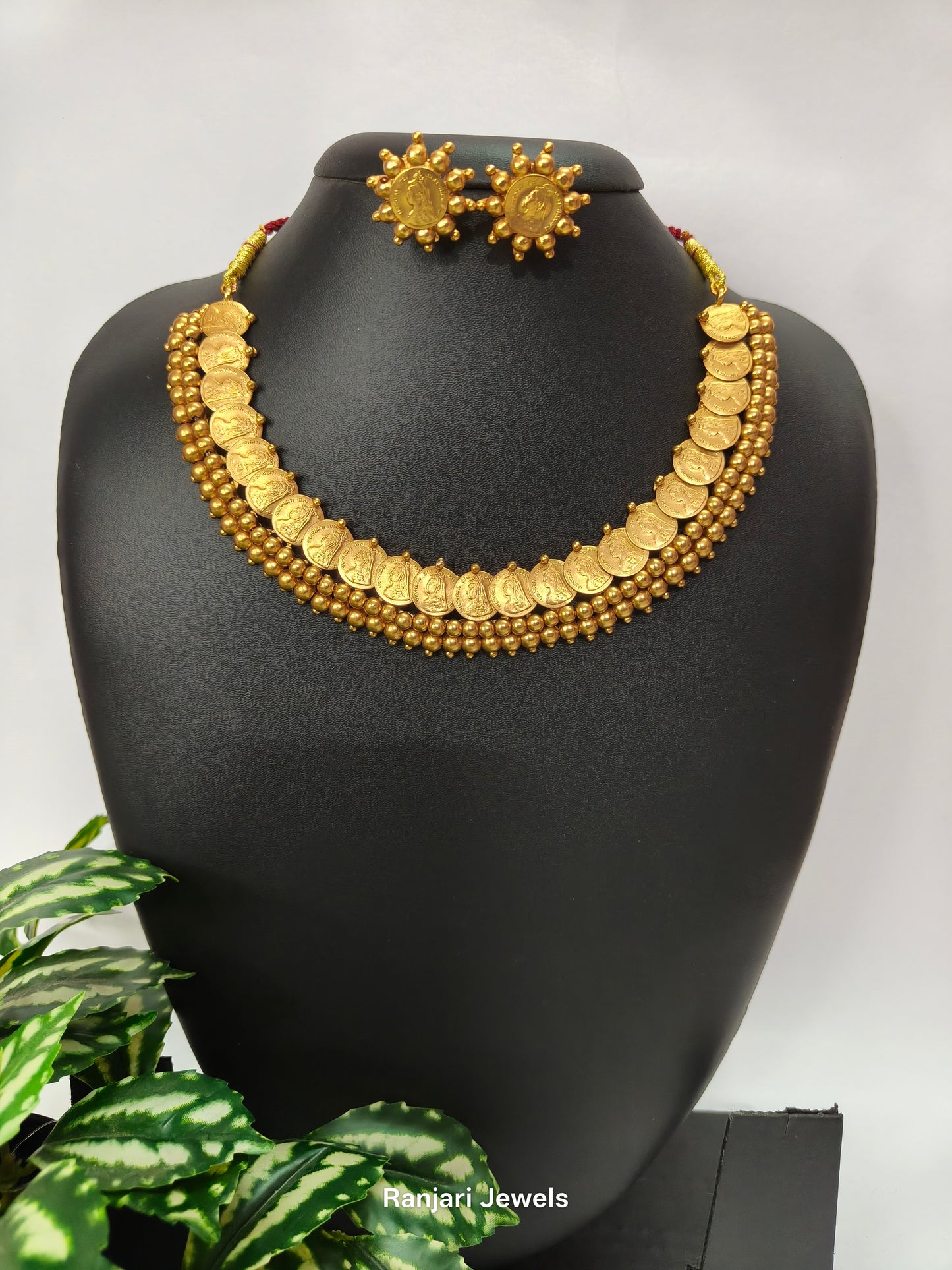 Queen Kasu – Lakshmi Coin Choker Set