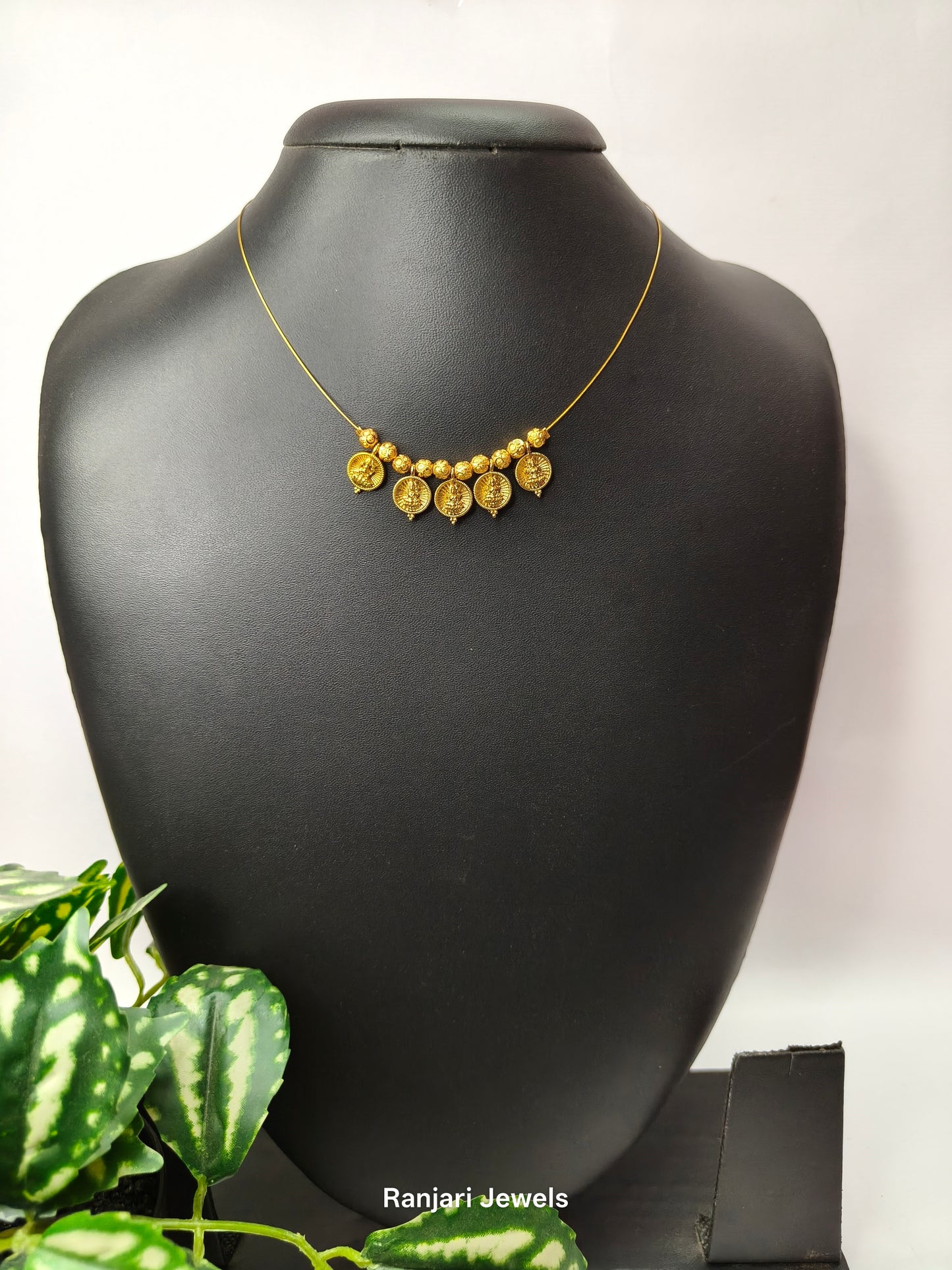 Lakshmika Invisible Necklace - V2
