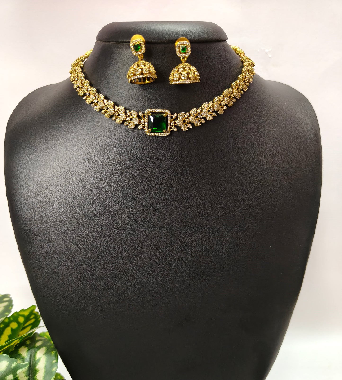 Ishara β Diamond Replica Bridal Choker(Green)