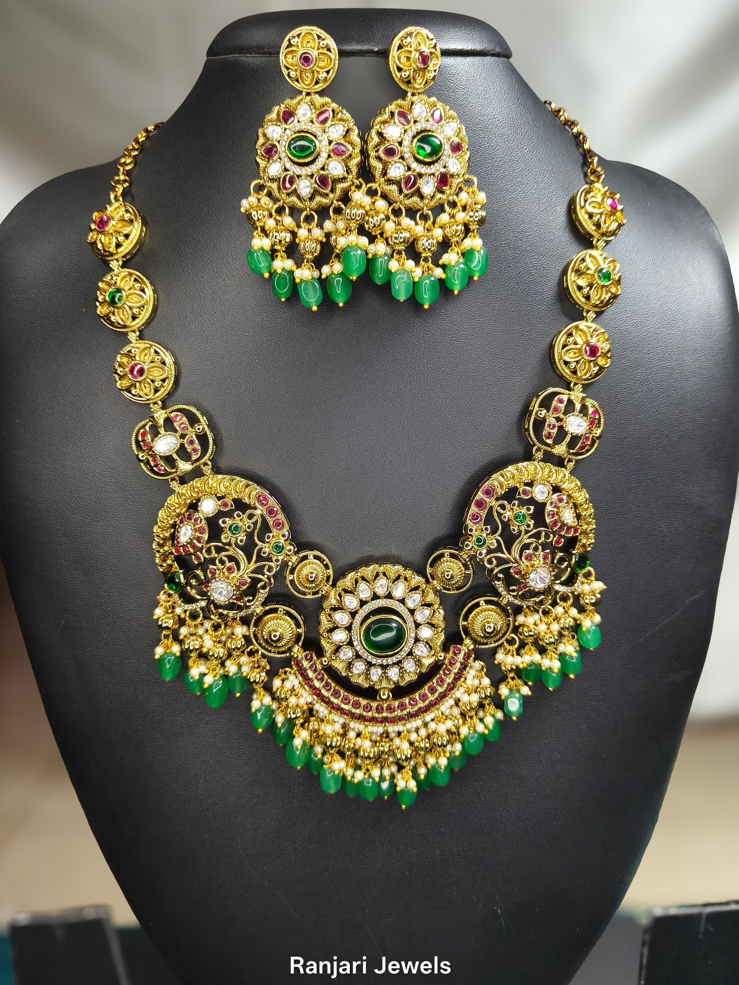 Aadhvika – Royal Antique Necklace Set (Non-Idol)