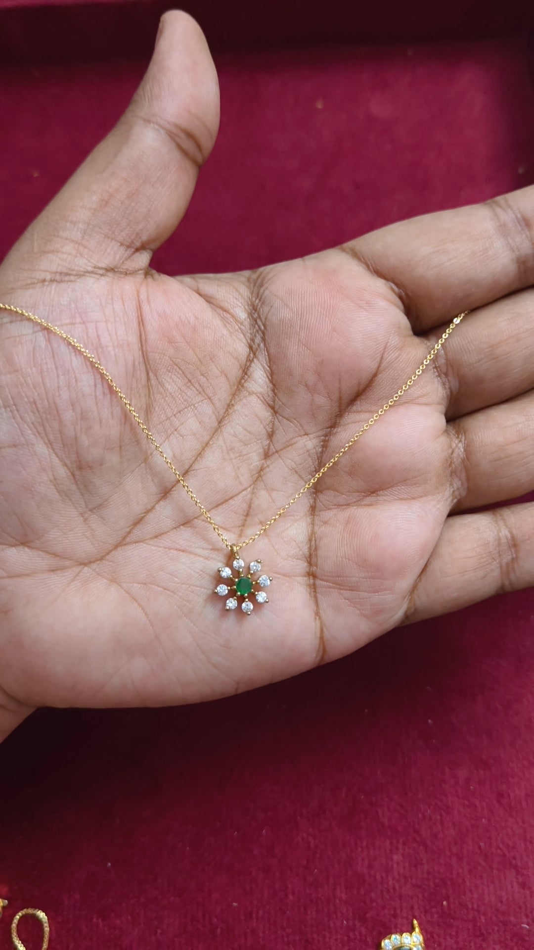 Antitarnish adjustable chain with AD pendant V7