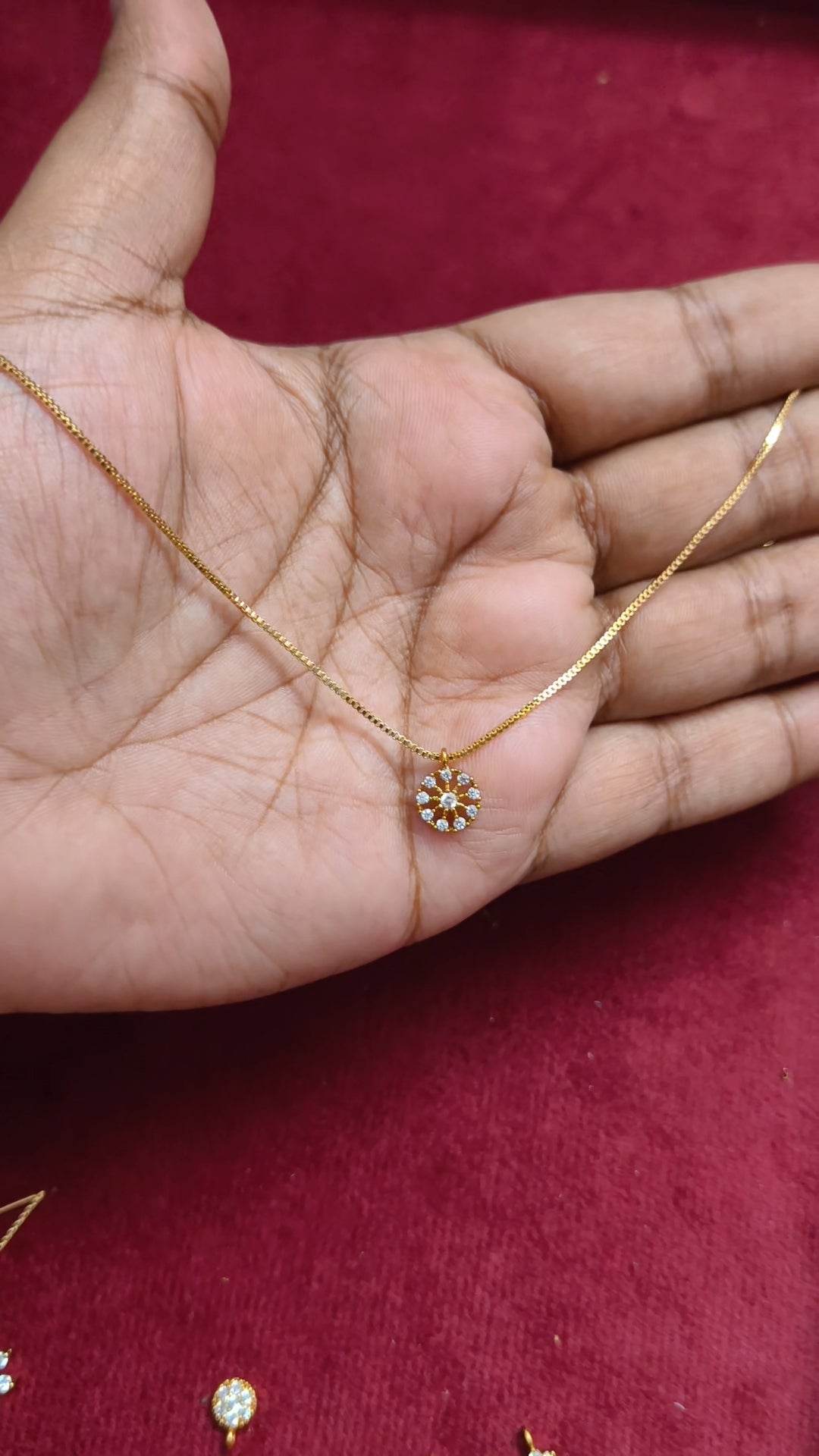 Antitarnish adjustable chain with AD pendant V12