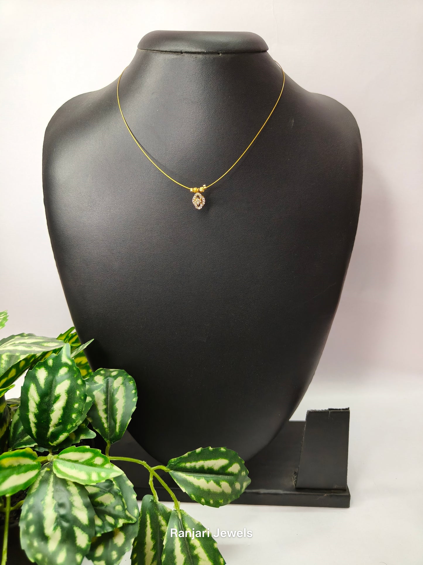 Minimal American Diamond Invisible Necklace