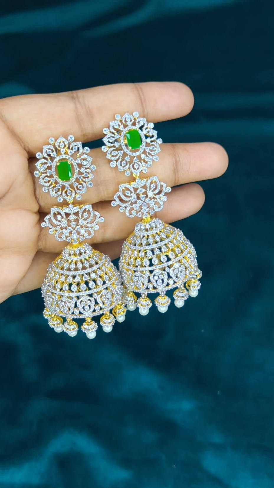 Abiksha - 4 in 1 Detachable Bridal Jumkha Earrings(Green)