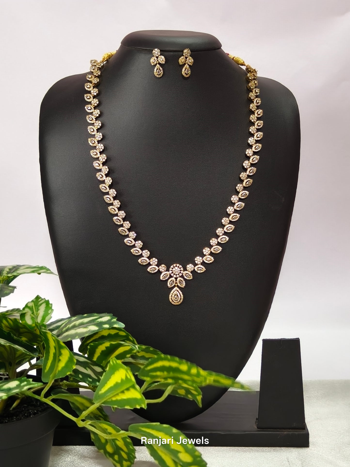 Sreelala–inspired Micro AD Stone Haaram