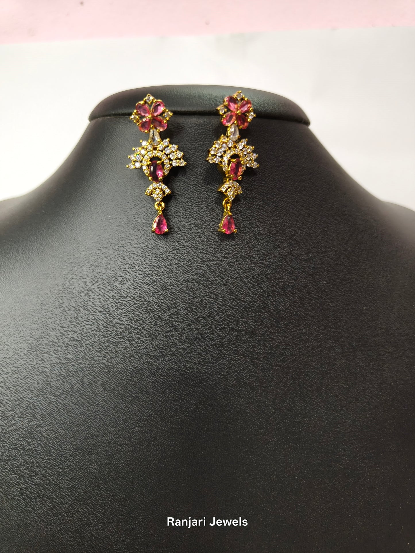 Kaminiya AD Stone short neckset Pink