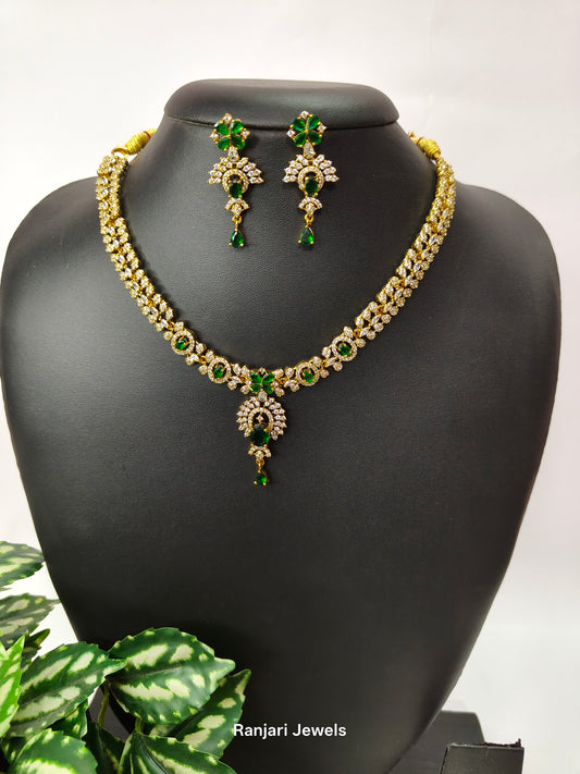 Kaminiya - AD Stone short Neckset Green