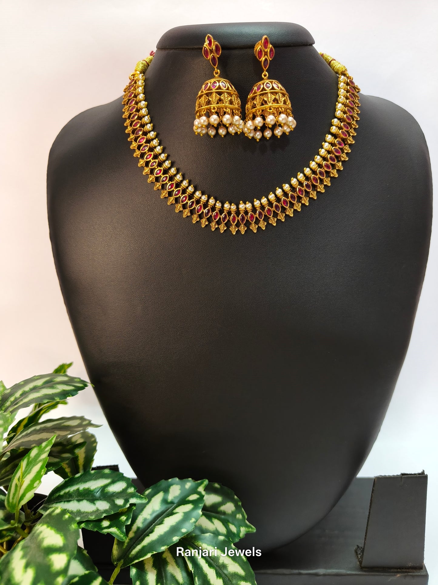 Pranaya – Real Kemp Jhumka Necklace Set