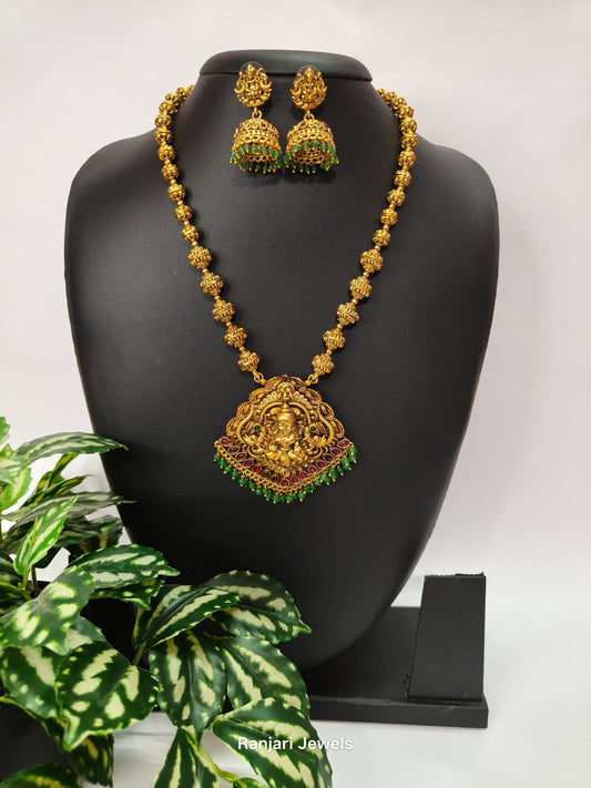 Prithvika – Lakshmi Temple Necklace Set