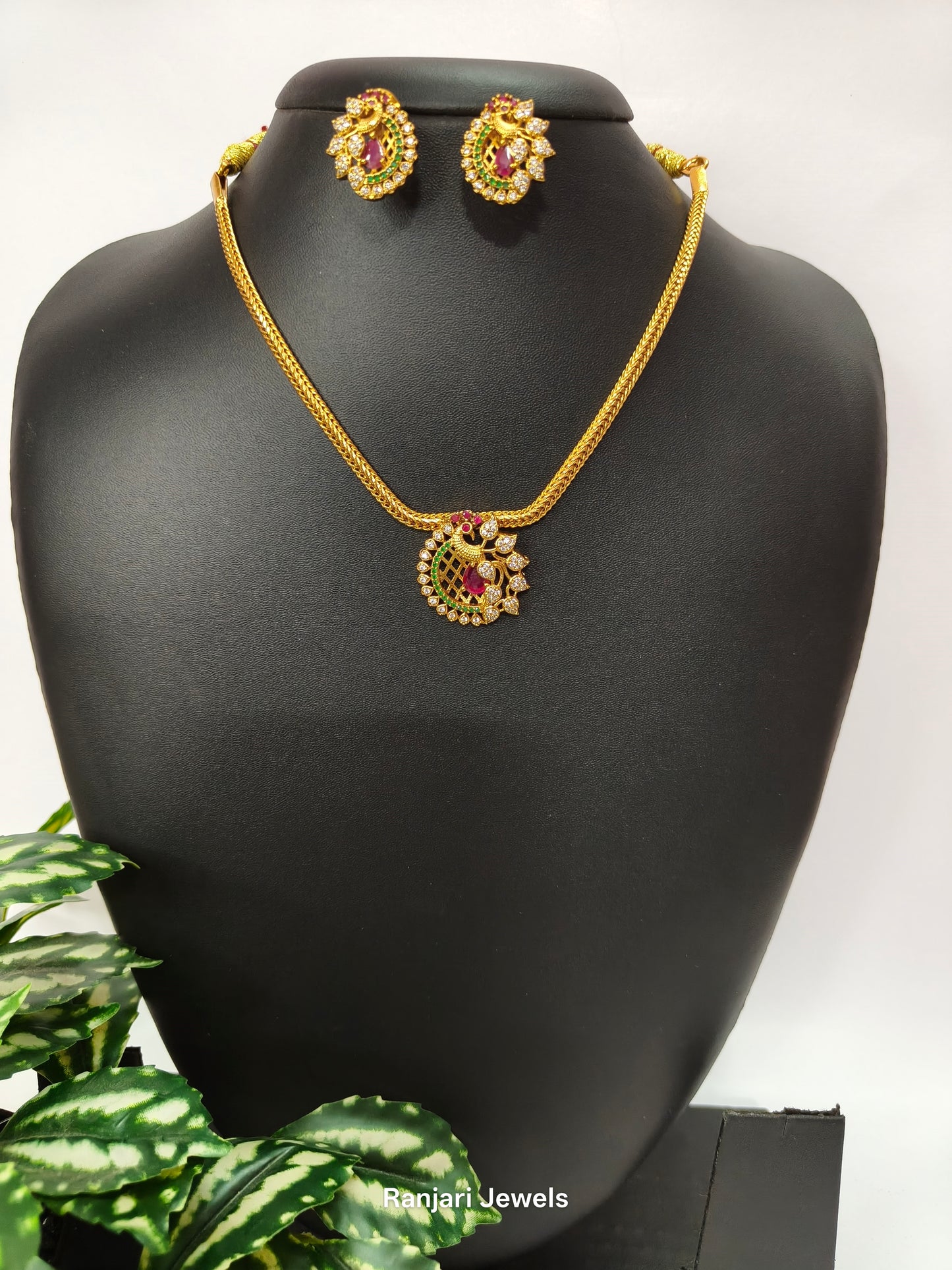 Ruby and Emerald Peacock Attigai V2