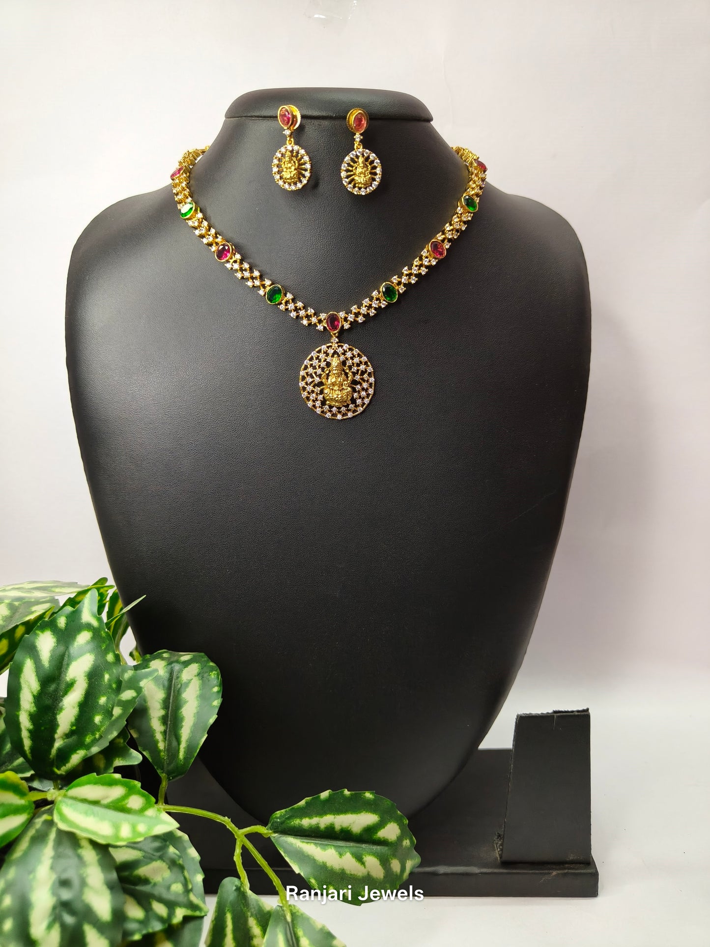 Aaradhya – Lakshmi AD Necklace Set
