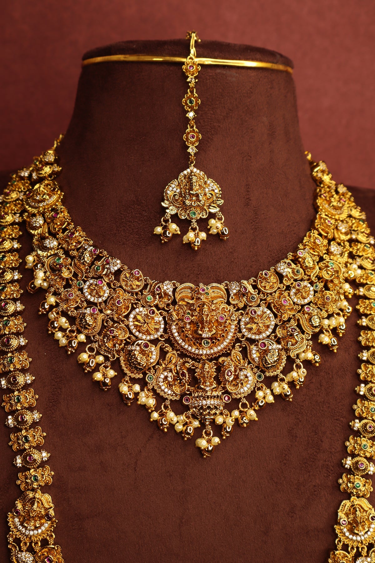 Vasudha - Grand Temple Bridal Jewellery Set