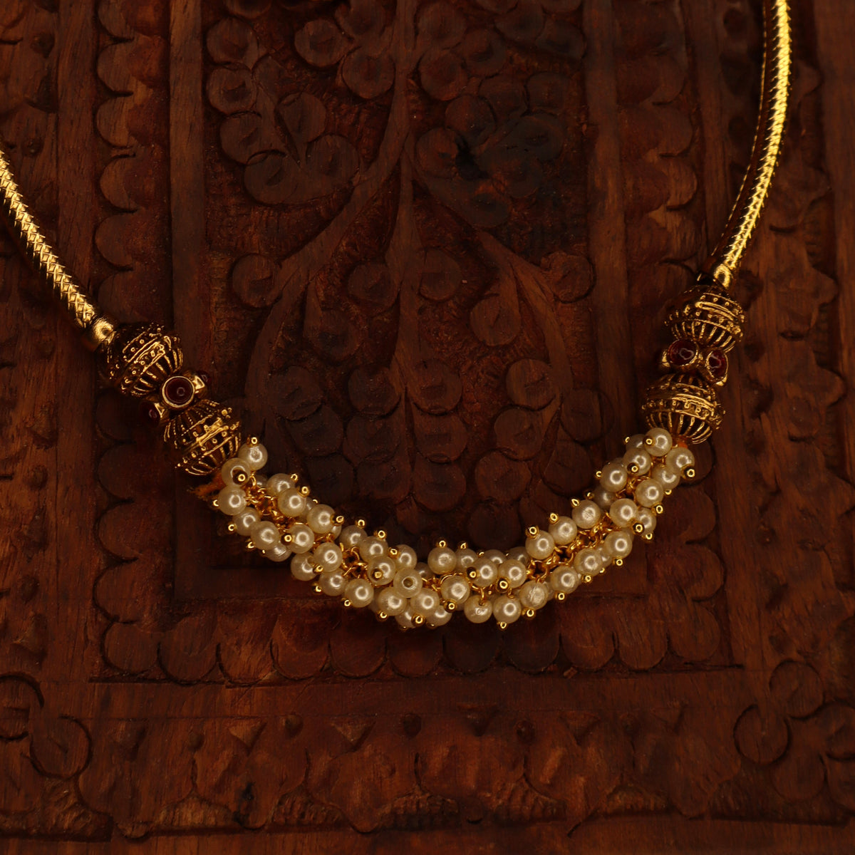 Malar - Cluster Pearl Heritage Hasli Set
