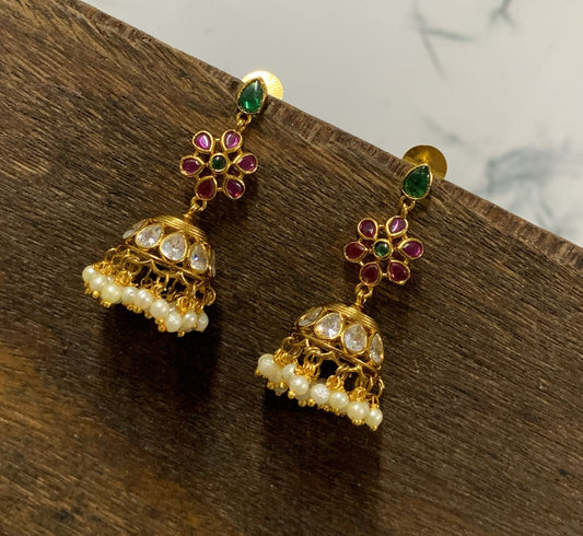 Kanmani – Real Kemp Stone Jhumka Earrings