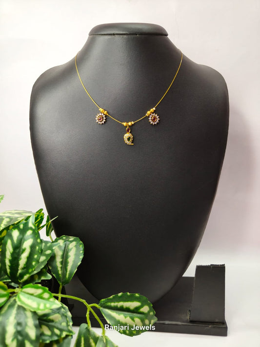 Kemp Mango Invisible Chain Necklace