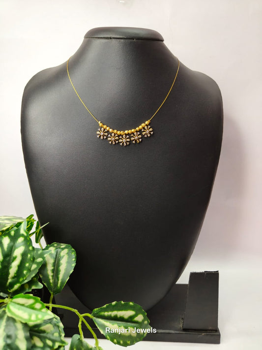 Five Flower Invisible Chain Necklace