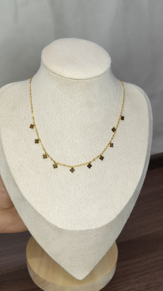 Yaazhi - Floral Charm Antitarnish Chain Necklace