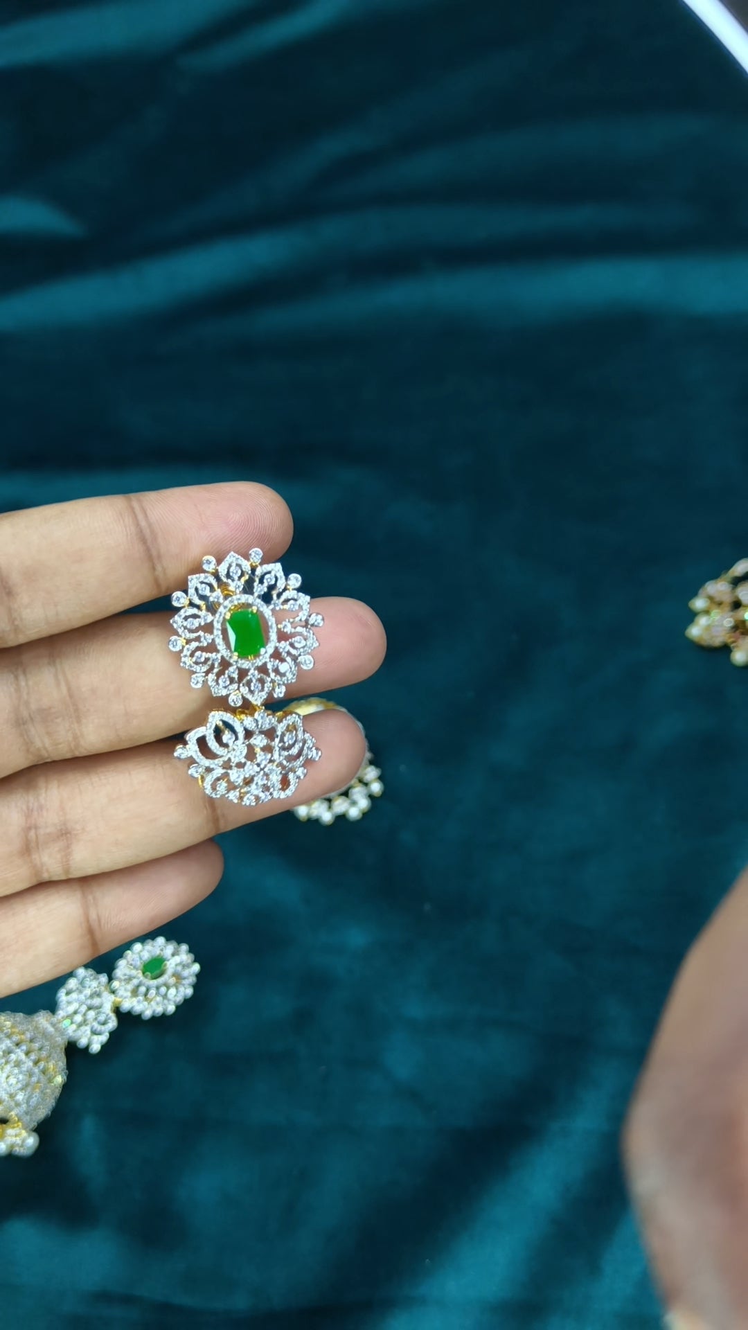 Abiksha - 4 in 1 Detachable Bridal Jumkha Earrings(Green)