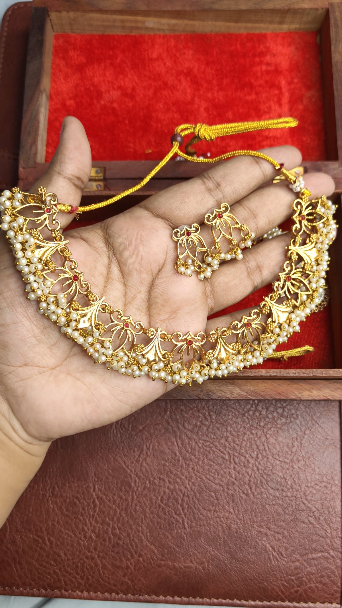Malar - Pearl Cluster Floral Necklace Set
