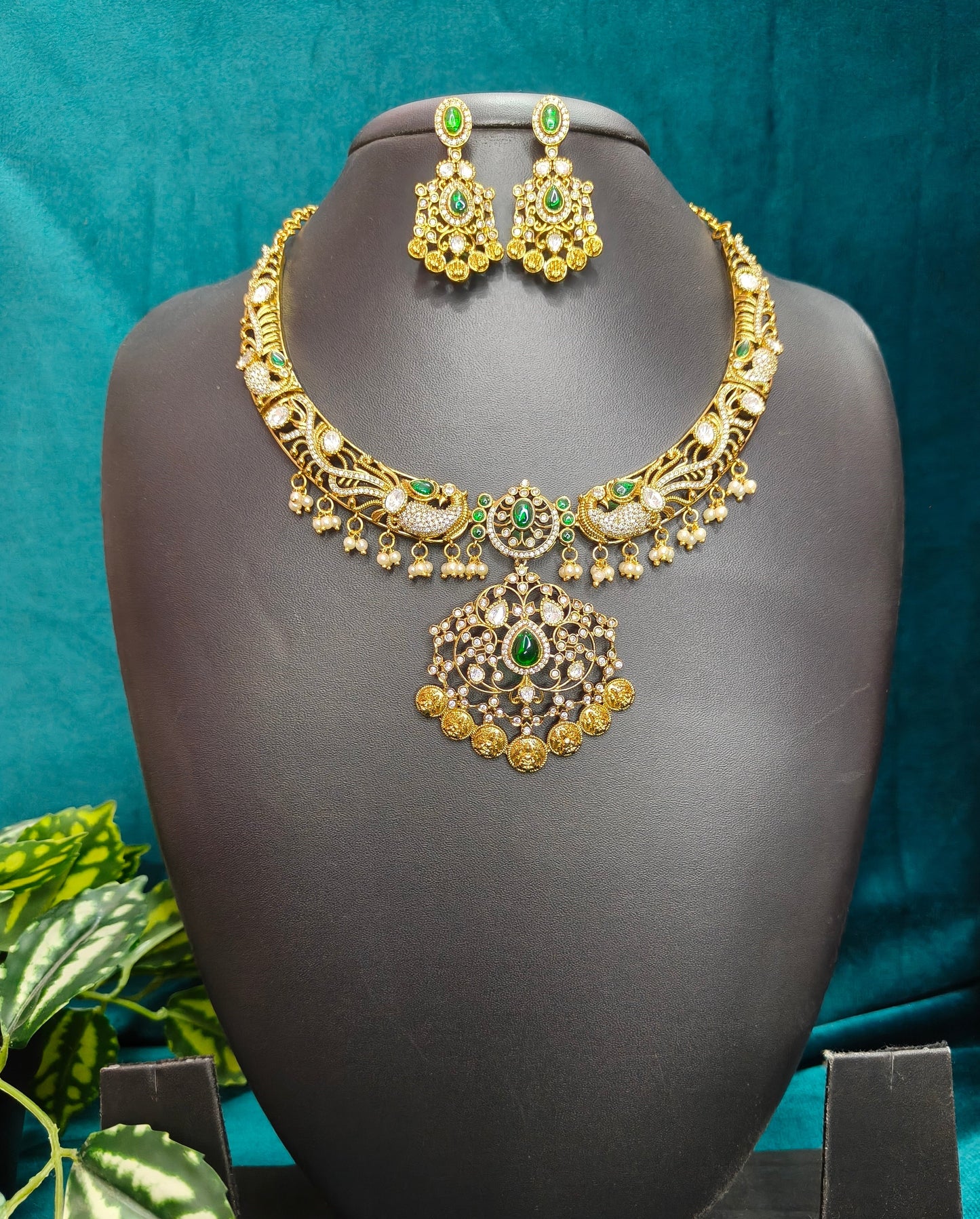 Aadhvika - Royal Antique Choker Set (Green)