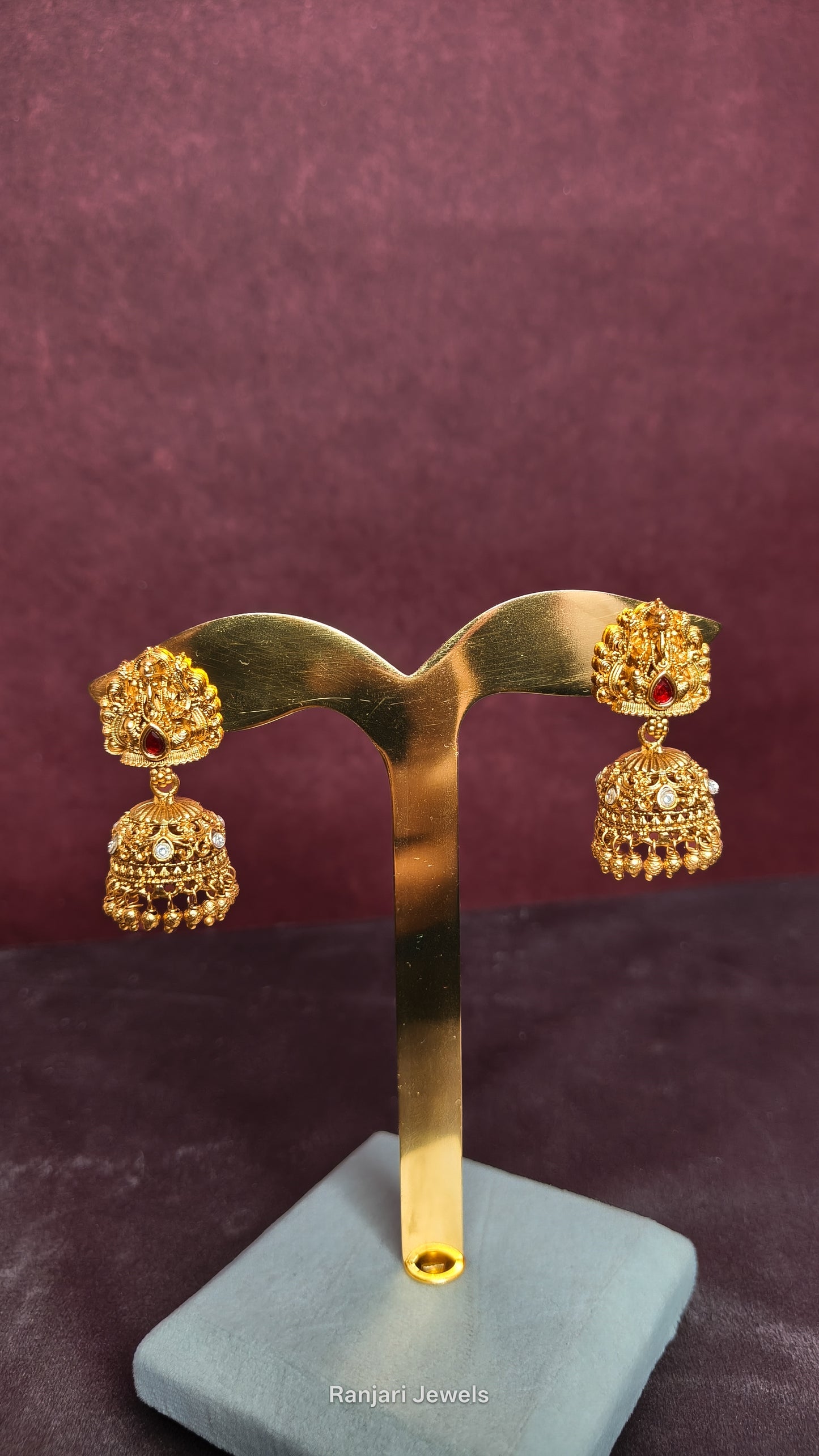 Lord Ganesha Temple pearl haram set