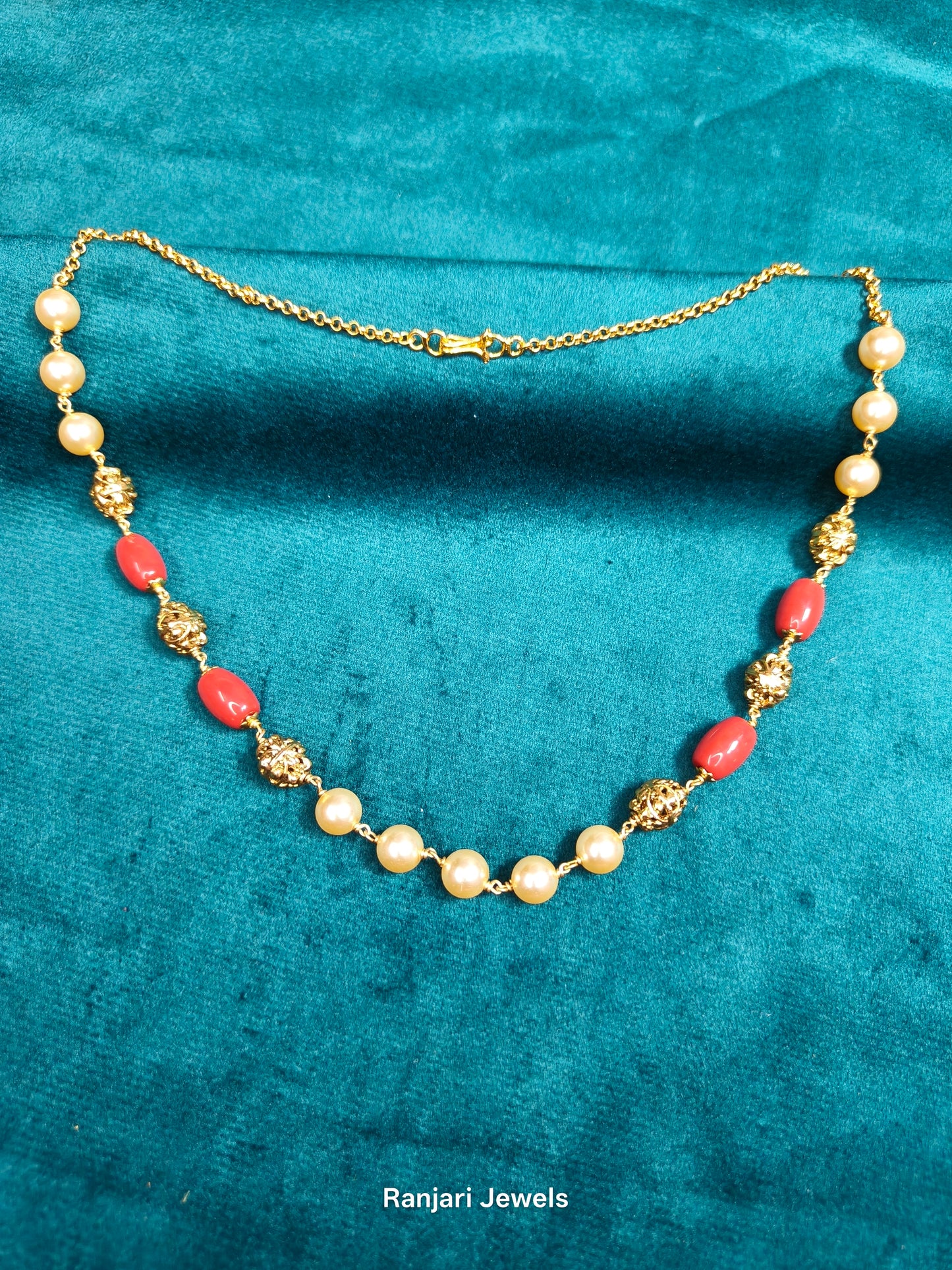 Mallika - Handmade Drum Coral & Pearl Necklace