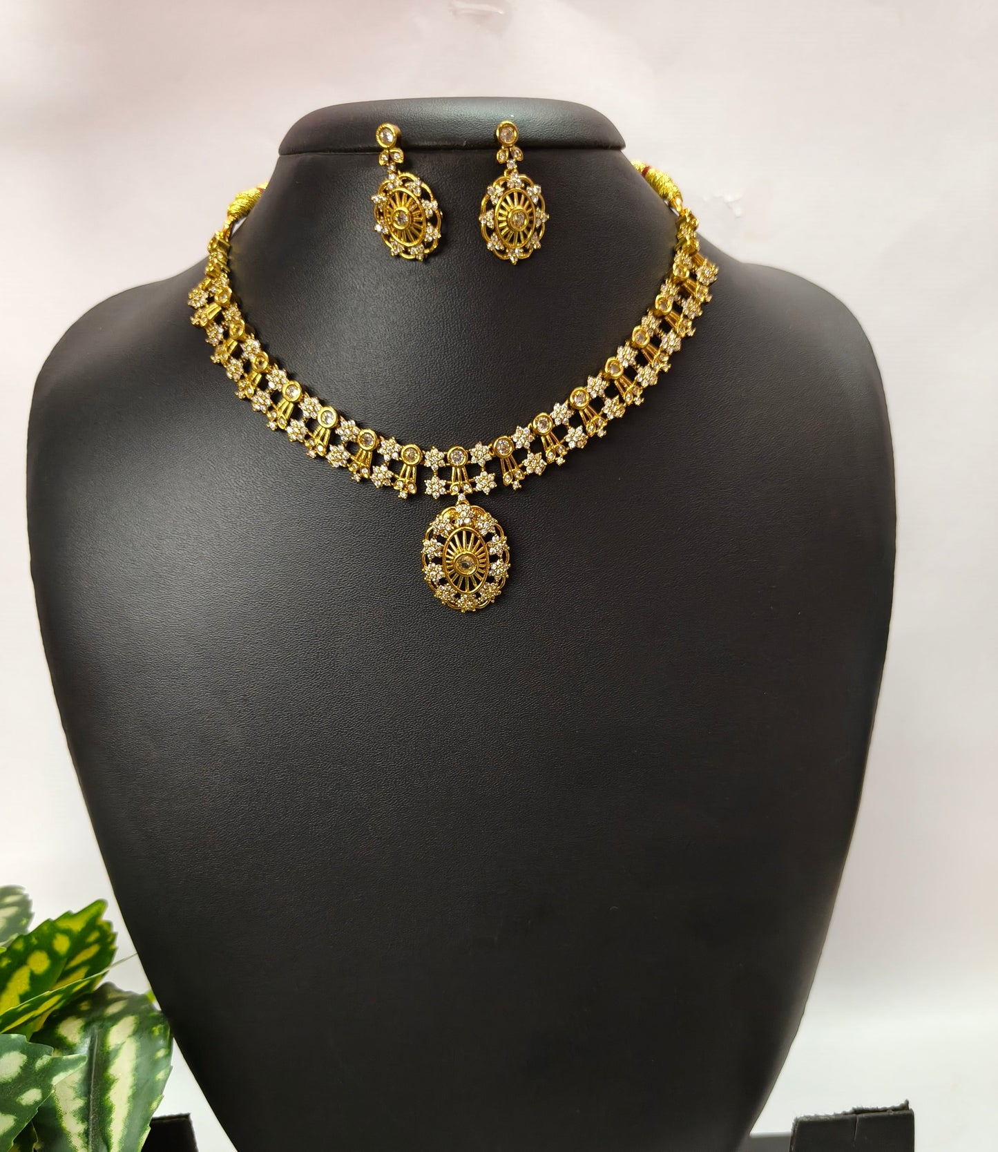 Pranaya - Antique AD necklace set (White)